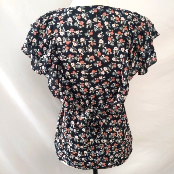 MaxStudio Flutter Sleeve Black Floral Print Top Blouse Size Small - Picture 4 of 7